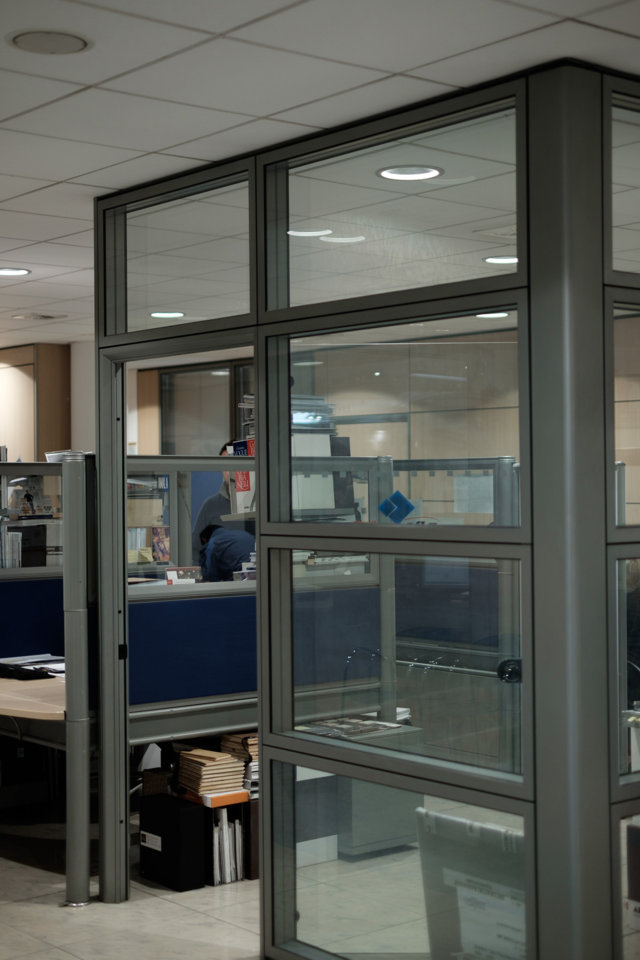 mobile office partitions produced and installed by aluser