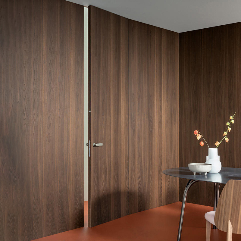 Porte Interne ad effetto Boiserie Total Legno con Aluser Design Milano